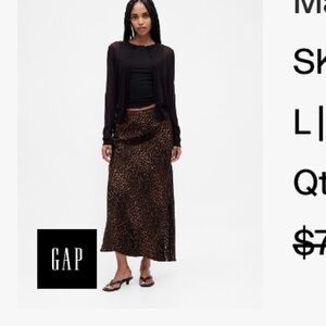 GAP Leopard Print Maxi Skirt - like NEW